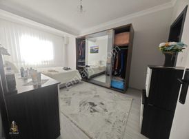 Elit Emlak'tan Cumhuriyet Mah.şahsi Otoparklı Fırsat 3+1 Daire