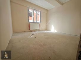 Elit Emlak'tan Efendi Mah.yüksek Zemin Ring Yolunda 2+1 Daire