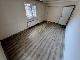 ꧁▇yılmaz'dan▇꧂ Cadde Yakını Masrafsız 1. Kat 2+1 Kiralık Daire