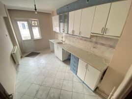 Sincan Selçuklu Mah 3+1 Bağımsız Katta Site İçinde Daire