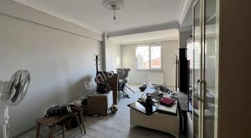 Esenyurt Pınar Mahallesinde Satılık Çift Balkonlu 2+1 Daire