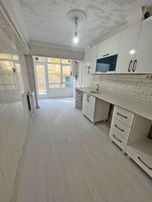 Asımgündüz Cadde Üzerinde Bağımsız Salon Yapılı 3+1 Satılık Daire