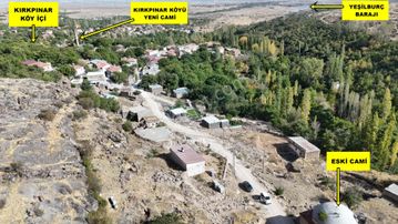 E.gökal Kırkpınar Eski Cami Karşı 323 M2 Arsa Yazlık Yapım Yeri