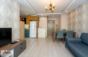 Hurma'da Modern Binada Full Mobilya+d.gaz+havuz+ 2+1arakat Daire