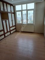 Adana Çukurova Özal Bulvarında Canlı Lokasyonda Merkezi Konumda 4+1 Geniş Fırsat Kiralık Daire