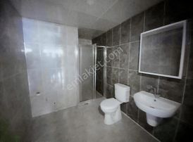 Karaköprü Atakent'te Cadde Üstü Köşebaşı 3+1 Geniş Daire