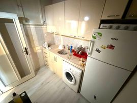 Yükselden Satılık Akçay Merkezde Arakat Ayrı Mutfak Denize 500m 2+1daire