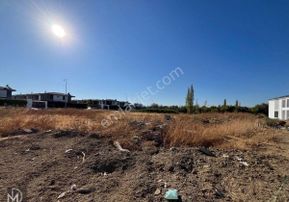 Edremit Hamidiye Mahallesinde 1.765 Metrekare İmarlı Satılık Arsa