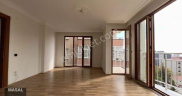 Kartal Karlıtepede Satılık Deniz Manzaralı, Ebeveyn Banyolu 3+1