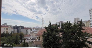 Kartal Karlıtepede Satılık Deniz Manzaralı, Ebeveyn Banyolu 3+1