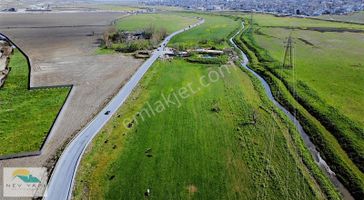 ** Nev Yapı Arsa Ofisinden 100 Metrekare Arsa **