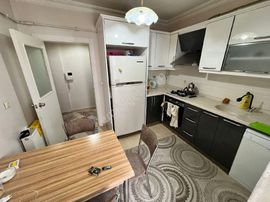 H.gazi Göbek Cuma Pazarı Yakını 3+1 Yüksek Kot Asansörlü Kombili Ç.banyo Kiler Ankstra Ocak Full