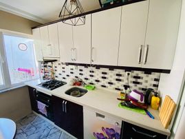 Sevinç'ten Şehrn Merkezine Yakın Konumda Geniş 2+1 Satılık Daire