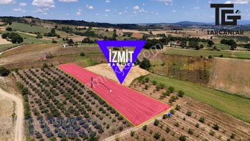 Tarcanlar'dan Akmeşe Bağlıca'da Yatırımlık 4085m2 Tarla