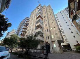 Cemalpaşa Mah.bahar Caddesin'de 3+1+d.gazlı Geniş Kiralık Daire.