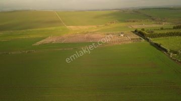 Büyükçekmece'de 200 M² Villa Sitelerine Komşu Satılık Arsa