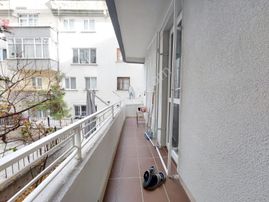 Atakent Mah De Banka Bloklar Karşısı Satılık 3+1 Yapılı Daire