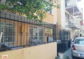 Bayraklı Smayrne Yakını 2+1 Doğalğaz Toplam 5 Kat 120 M2