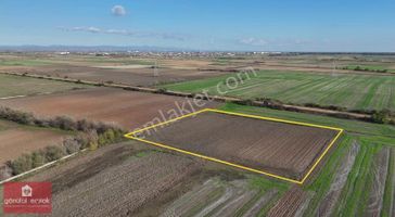 Kırklareli Kavaklı'ya Yakın Harika Konumda Bag Evi İçin 5.500m²