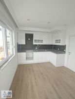 Büyük Migros Karşısı Havuzlu Köşe Başı Ara Kat 3+1 Daire