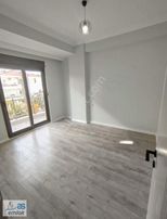 Ece Dügün Salonu Altı Ara Kat Köşe Başı 3+1 Daire