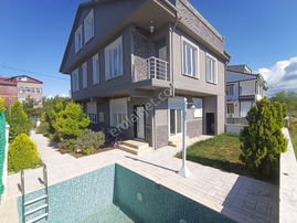 3+1 Müstakil Havuzlu , Genş Bahçeli, Denie Yakın Villa - Vılla For Sale