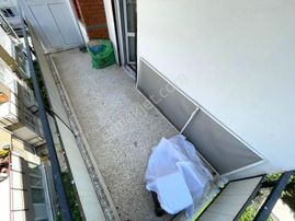 Yüksel'den Akçay'da Satılık Denize 300mt Barbekülü Doğalgazlı Masrafsız 2+1 Daire