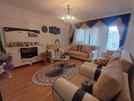 Yazıcı Emlaktan Malazgirt Mah.de Satılık 3+1 Daire