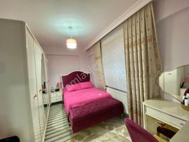 Yelda Cami Arkası 3+1 Site İçerisinde 5 Yıllık Bakımlı Daire