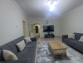 Sincan Plevne Mah.de Acil Satılık 3+1 Cadde Cepheli Daire