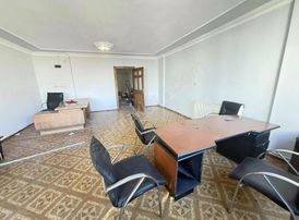 Cadde Üzerinde Kiralık 100m2 2 Kat Ofis Katı