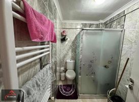 Feridunçelik 1048. Caddeye Çok Yakın 5.kat 3+1