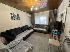 Ayvalık Fethiye Mahallesi 166 M2 Arsa İçerisinde Satılık 2 Ev