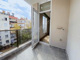 Dokuma Da Çağlayan Lisesi Yanı 4+1 Asansörlü Lüks Dubleks