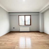 Çekmeköy Yapı Gayrimenkul'den Çatalmeşede 2+1 Tek Daire !!