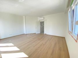 Turyap'tan Erenköy'de Marmaray'a 5dk Mesafede Sıfır 3+1 Daire