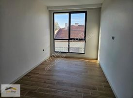 *genç Grup* Sazova Mah Park Yakını Köşe Konumda Balkonlu Lüx 3+1