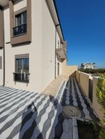 Altınkalede Modern 4+1 Yerden Isıtmalı Özel Mimarili Villa