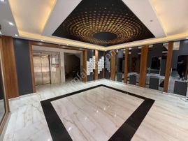 Teraspark Sitesi'nde Havuzlu 3+1 Satılık Daire