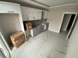 S.eyyübi Mahallesinde 2 Adet Satılık 2+1 Daireler