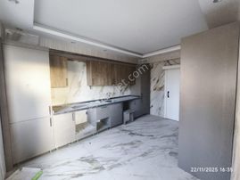 Burhan Kılınç’dan Acil Satılık 3+1 Site İçerisinde