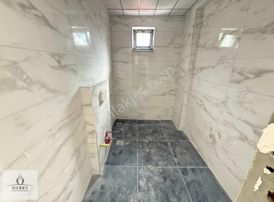 Özbey Emlaktan Şirintepe Mh Köşe Bina Ara Kat Sıfır 1+1 Daire