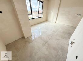 Özbey Emlaktan Şirintepe Mh Köşe Bina Ara Kat Sıfır 1+1 Daire