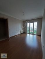 Avrupa Konutları Tem Havuz Ve Peyzaj Manzaralı Satılık 2+1 Daire