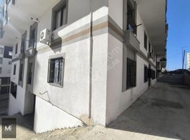 Maride Emlak`tan Hastane Yanı Kiralık 2+0 Ayrı Mutfaklı Daire