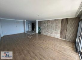 Yalıncak Bölgesinde 3+1 Kiralık Panoramik Deniz Manzaralı Daire