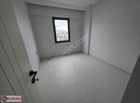 Cumhuriyet'te...moderna...havuzlu...2+1...