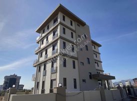 Döşemealtı Altınkale Cadde Üzeri Arakat 1+1 Satılık Daire