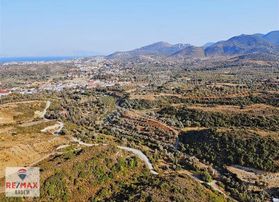 Datça Reşadiyede Satılık %5 İmarlı 8,267 M2 Arsa