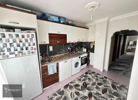 Teomanpaşa Mah 2+1 2.kat Cuma Pazarı Dibinde